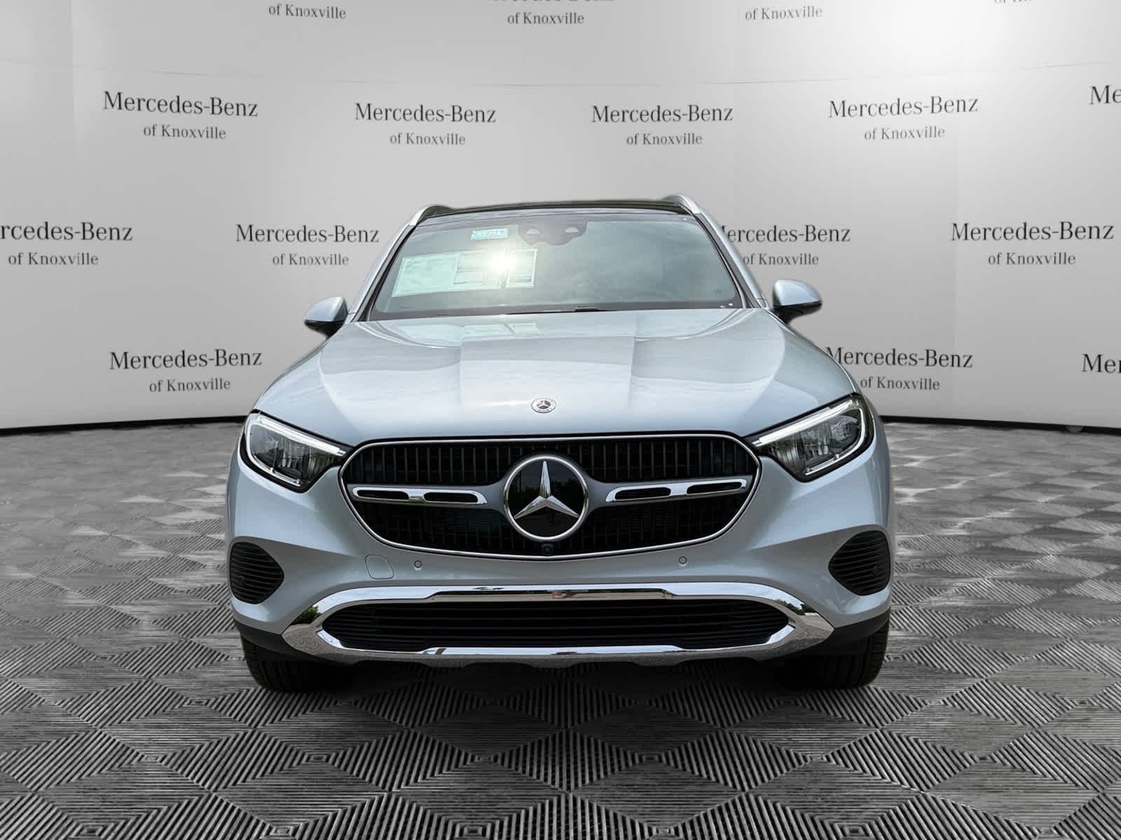 New 2026 Cirrus Silver Metallic Mercedes-Benz GLC 300 image 7