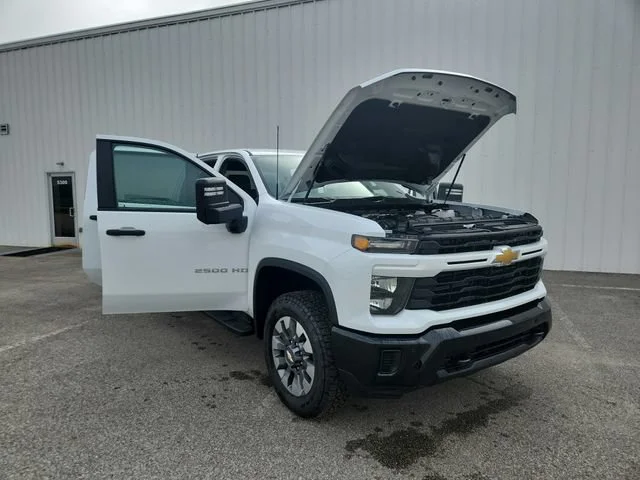 2026 Chevrolet Silverado 2500 HD Custom - Photo 29