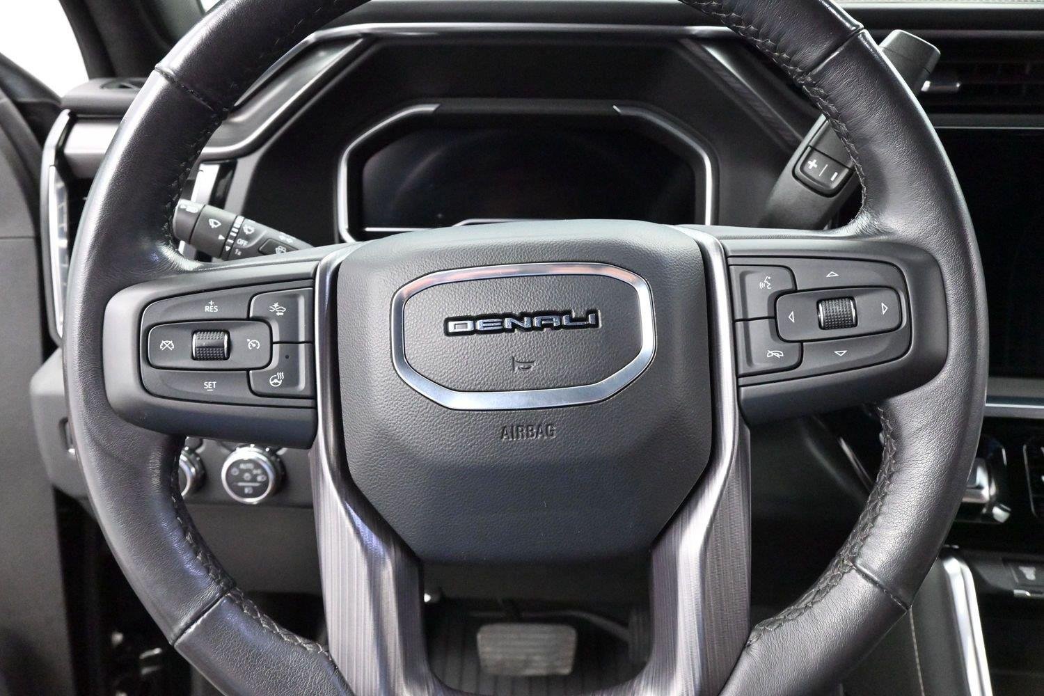 Used 2024 Onyx Black GMC Denali Ultimate image 17