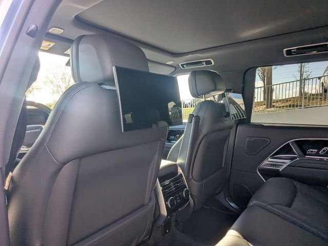 New 2026 Fuji White Land Rover SE image 14
