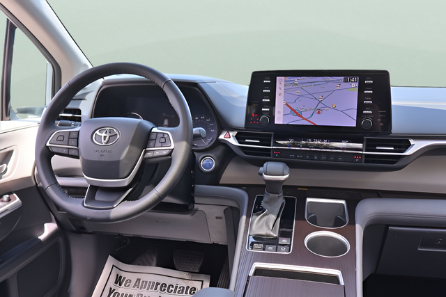 Used 2023 Silver Toyota XLE image 27
