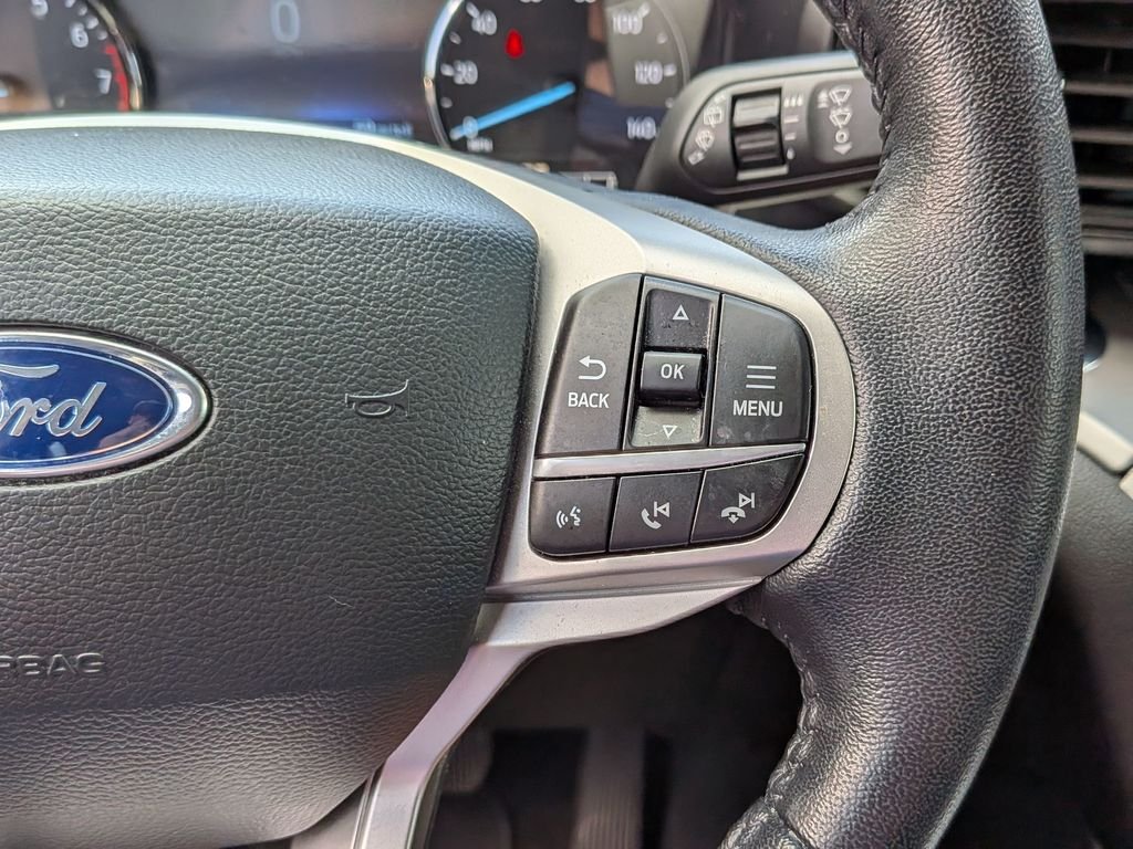 Used 2021 Silver Ford XLT image 17