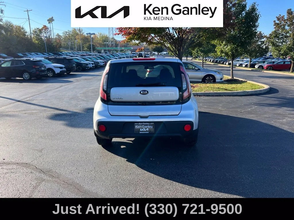 Used 2017 Silver Kia Base image 6