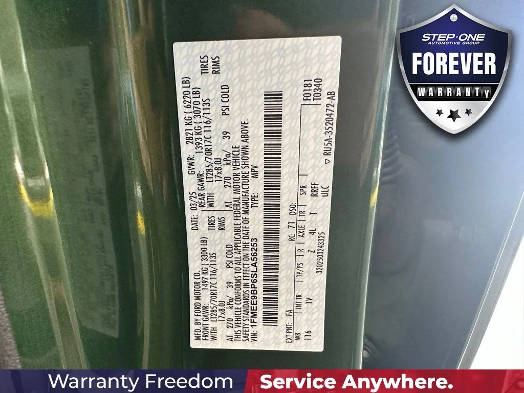 Used 2025 Green Ford Badlands image 39