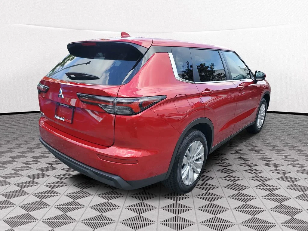New 2026 Red Mitsubishi ES image 6