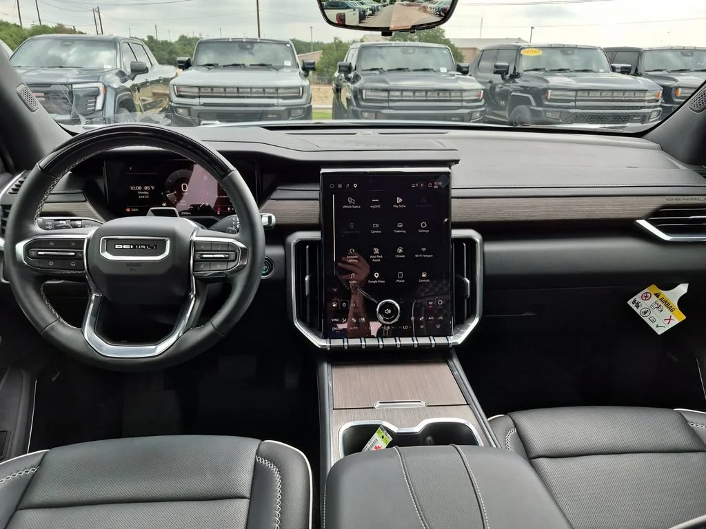 2026 GMC Acadia Denali - Photo 30
