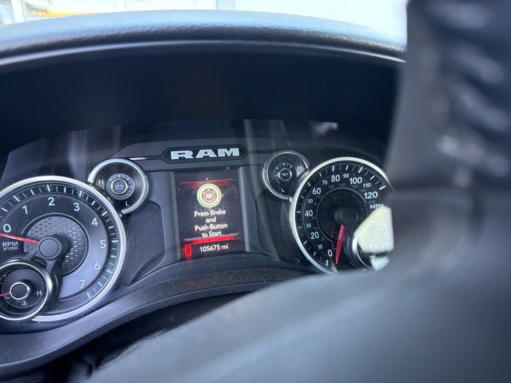 Used 2019 White Ram Big Horn/Lone Star image 9