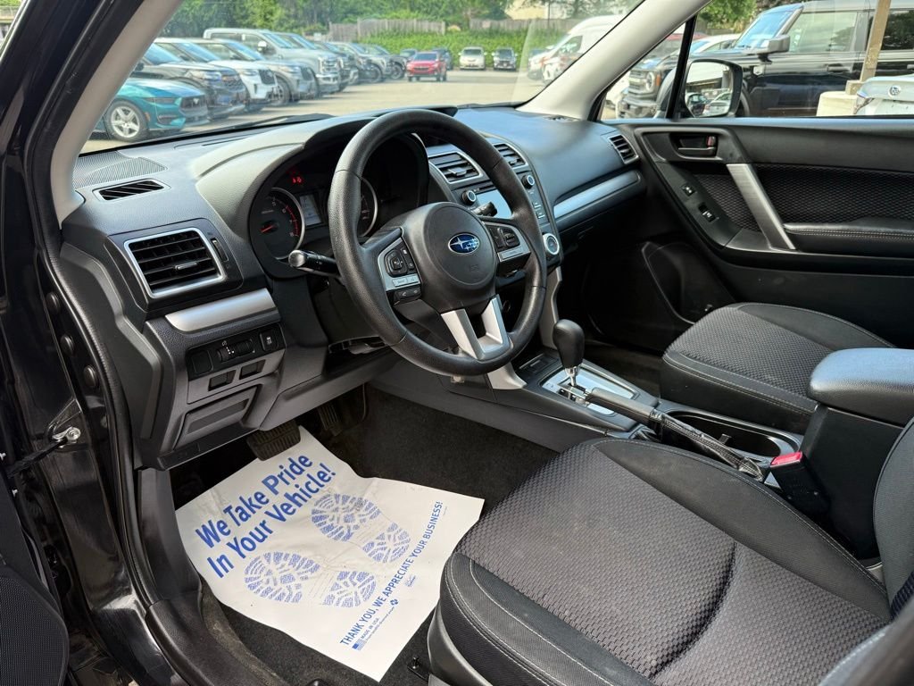 Used 2018 Black Subaru 2.5i image 19