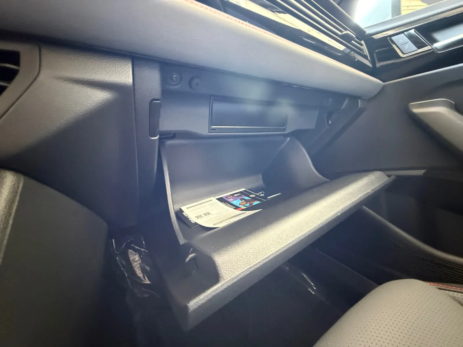 New 2027 MONUMENT GRAY Volkswagen Autobahn image 18