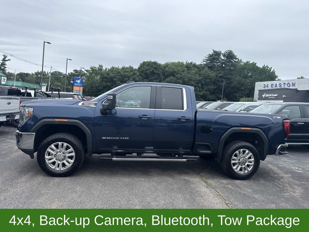 Used 2020 Blue GMC SLE image 2