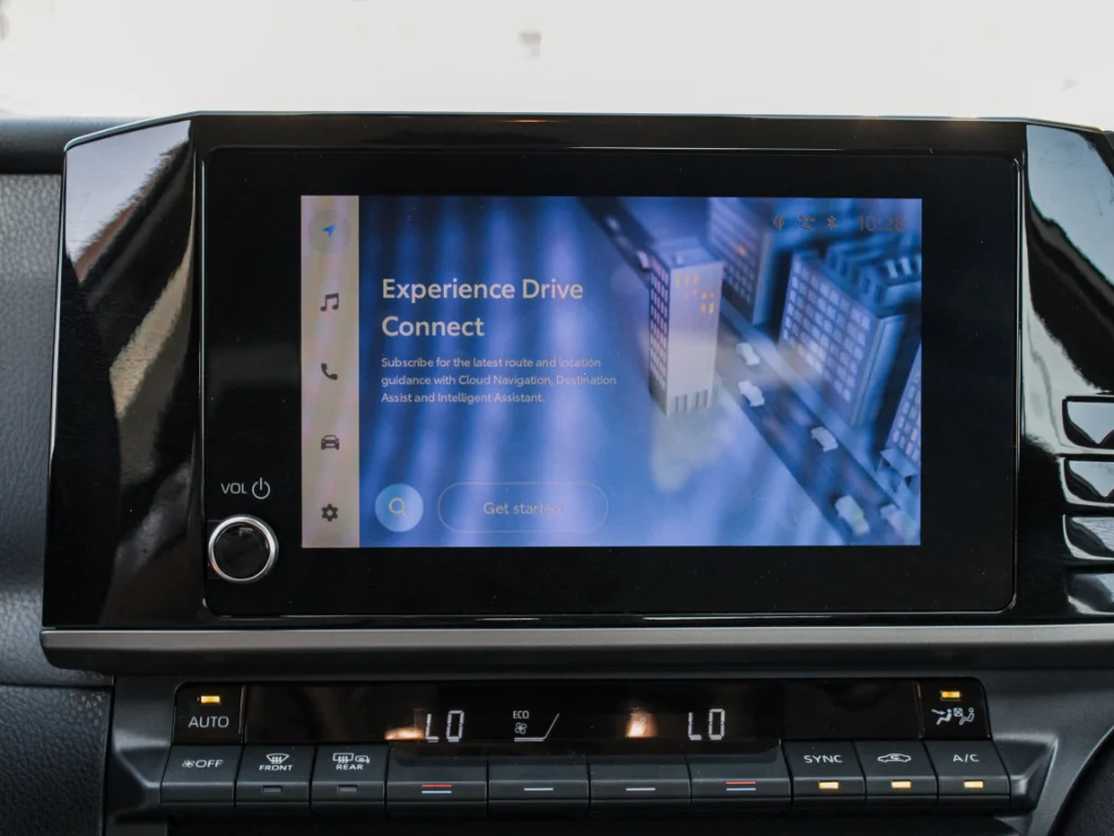 Used 2025 Wind Chill Pearl Toyota XSE image 16