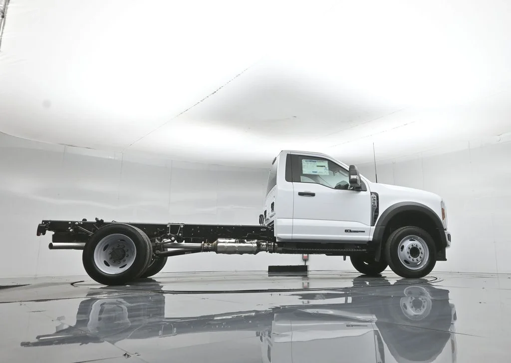 New 2026 White Ford XL image 44