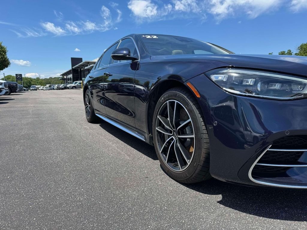 Used 2022 Black Mercedes-Benz S 500 image 13