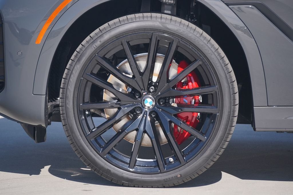 2026 BMW X6 M60i