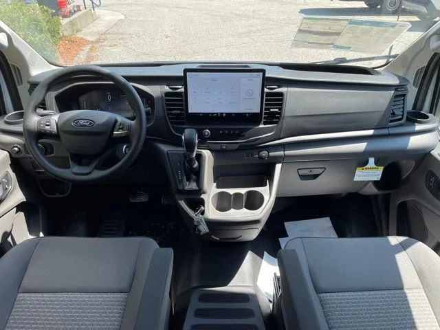 New 2026 OXFORD WHITE Ford Base image 9