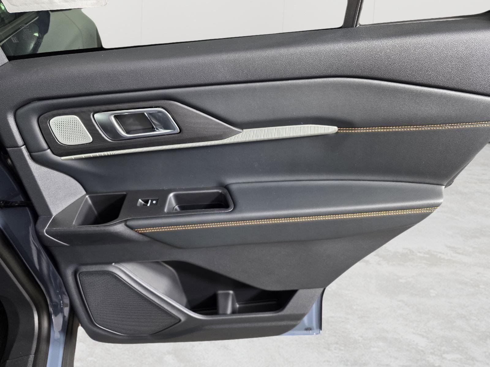 New 2026 Vapor Blue Metallic Ford Tremor® image 69