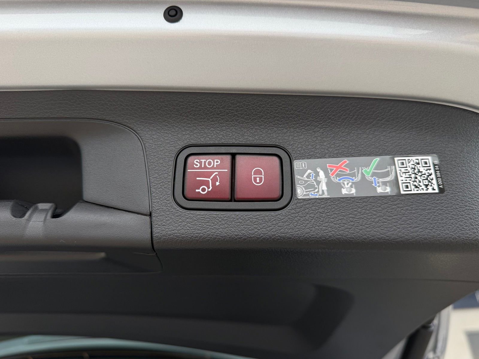 New 2026 Cirrus Silver Metallic Mercedes-Benz GLS 450 image 24