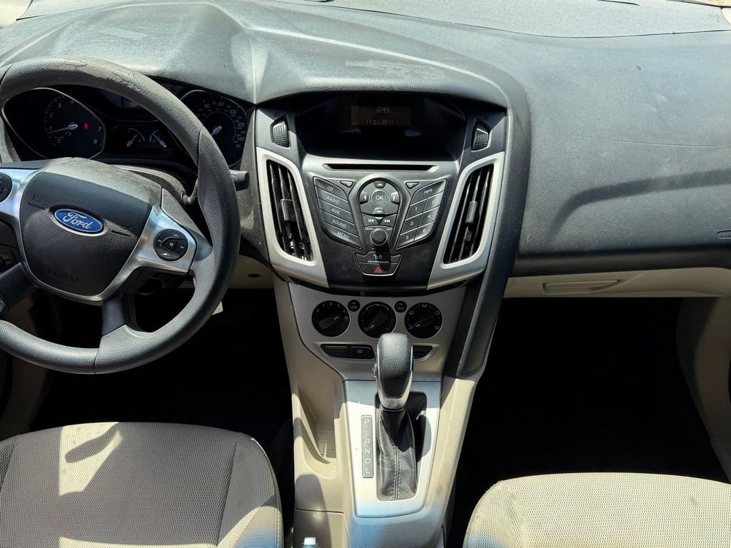 New 2012 Silver Ford SE image 10