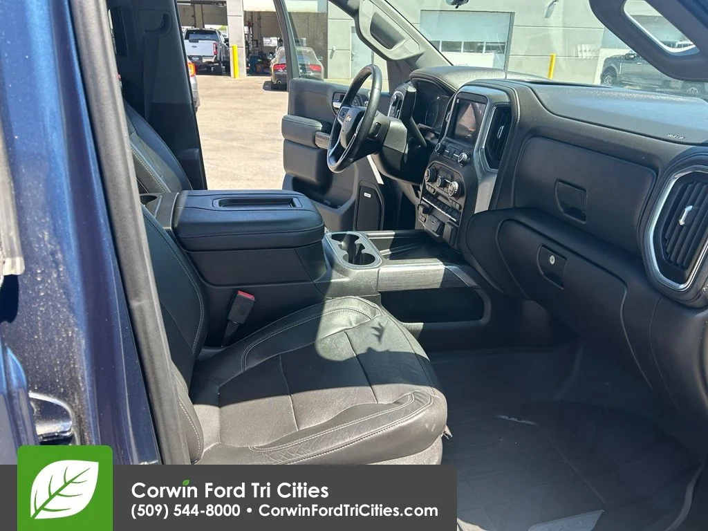 Used 2019 Northsky Blue Metallic Chevrolet LTZ image 10