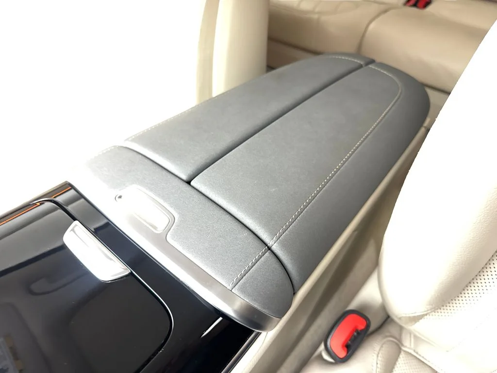 Used 2023 White Mercedes-Benz 450 image 65