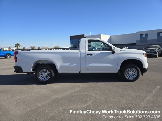 New 2026 Summit White Chevrolet WT image 7