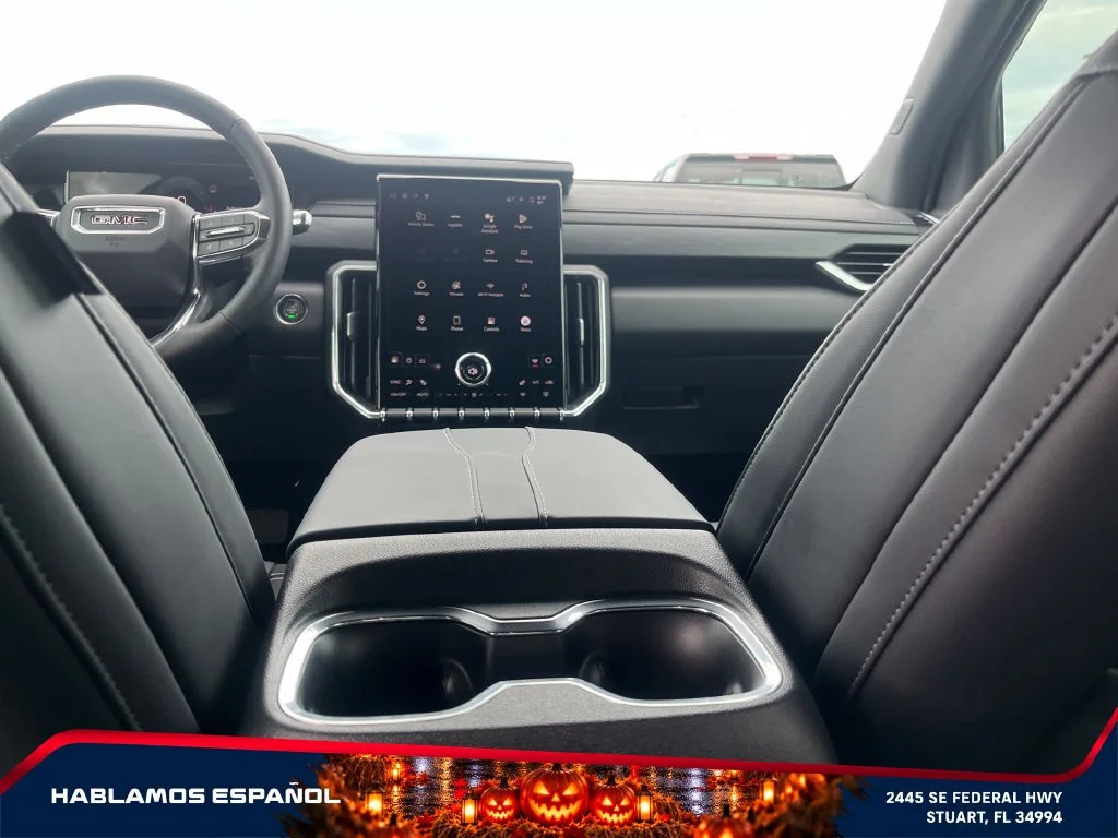 New 2026 Glacier White Tricoat GMC Elevation image 16