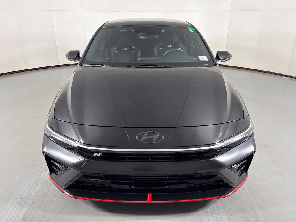 Used 2025 Black Hyundai Base image 3