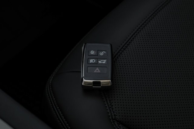 New 2026 White Land Rover S image 67