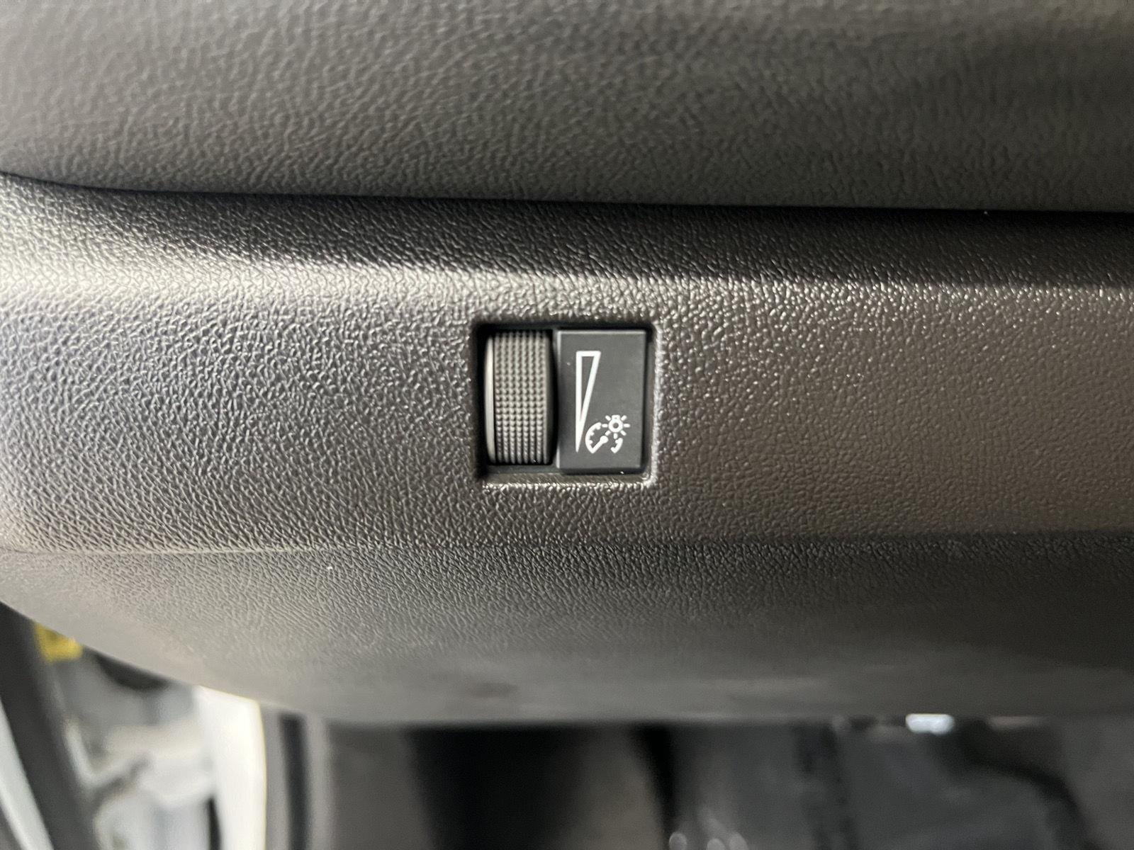 Used 2023 Summit White Chevrolet 2WD LT image 15