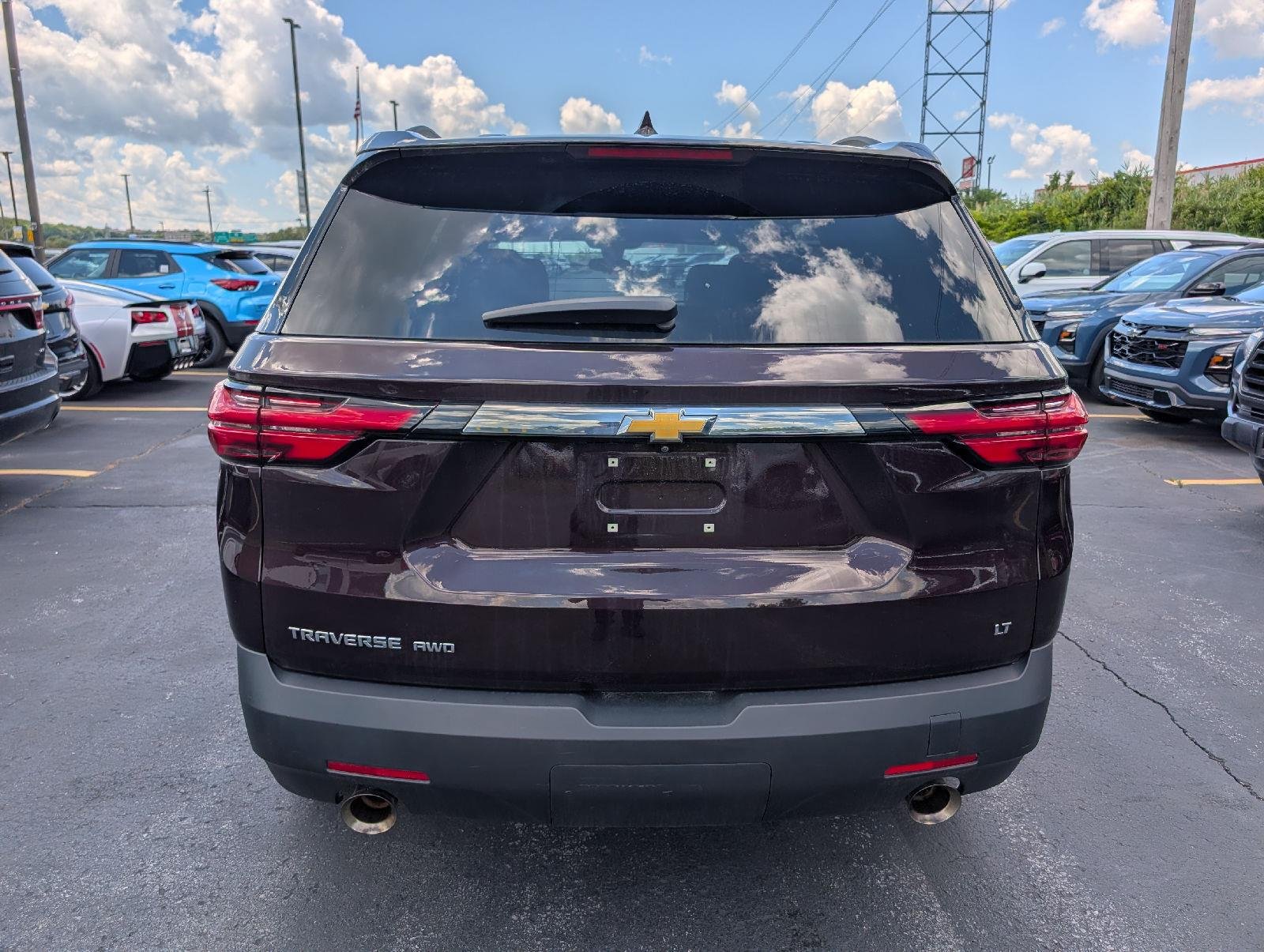Used 2023 Black Cherry Metallic Chevrolet LT Cloth image 6