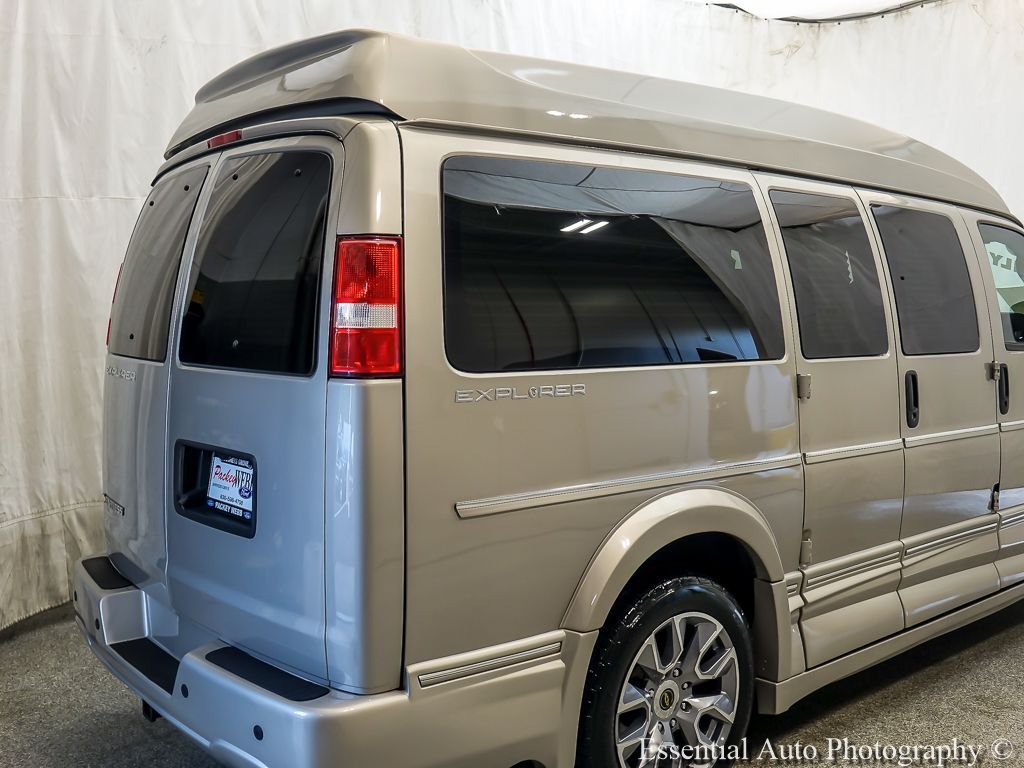 2023 Chevrolet Express Cargo Work Van - Photo 7