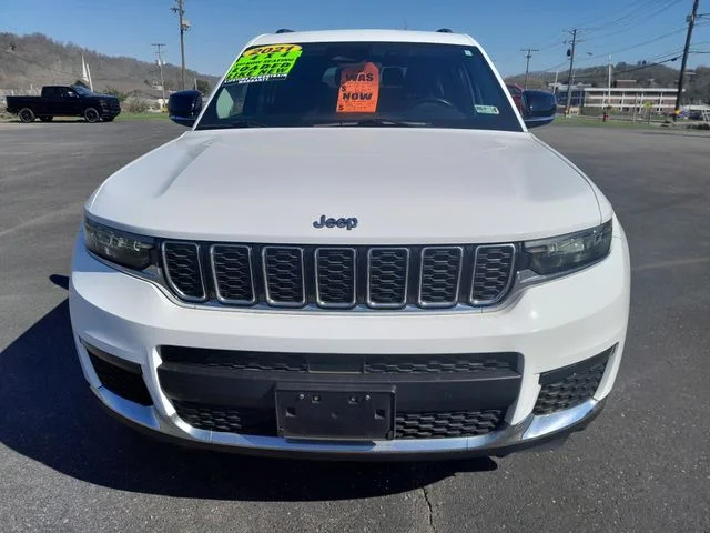 Used 2021 White Jeep Limited image 4