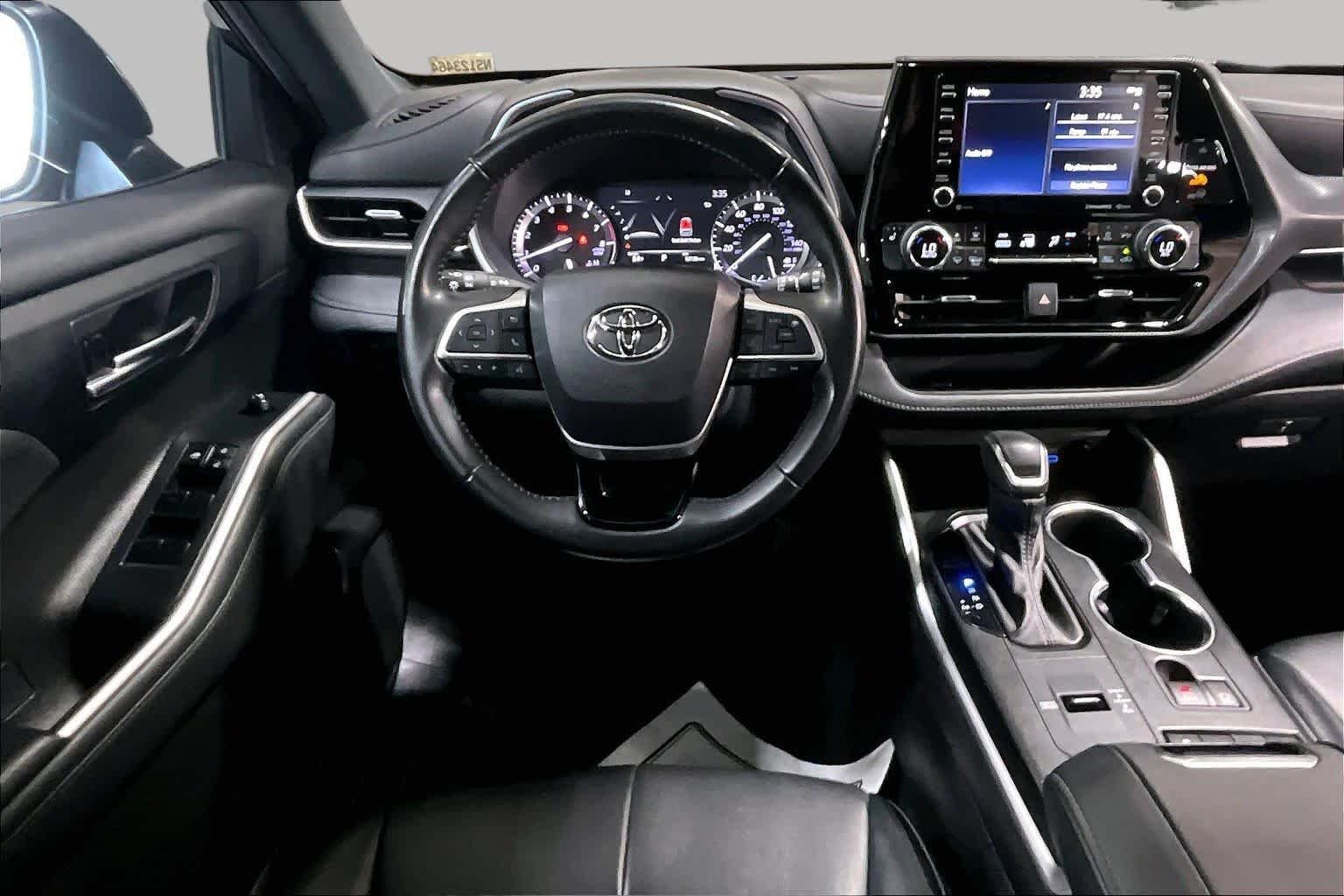 Used 2022 Blueprint Toyota XSE image 11
