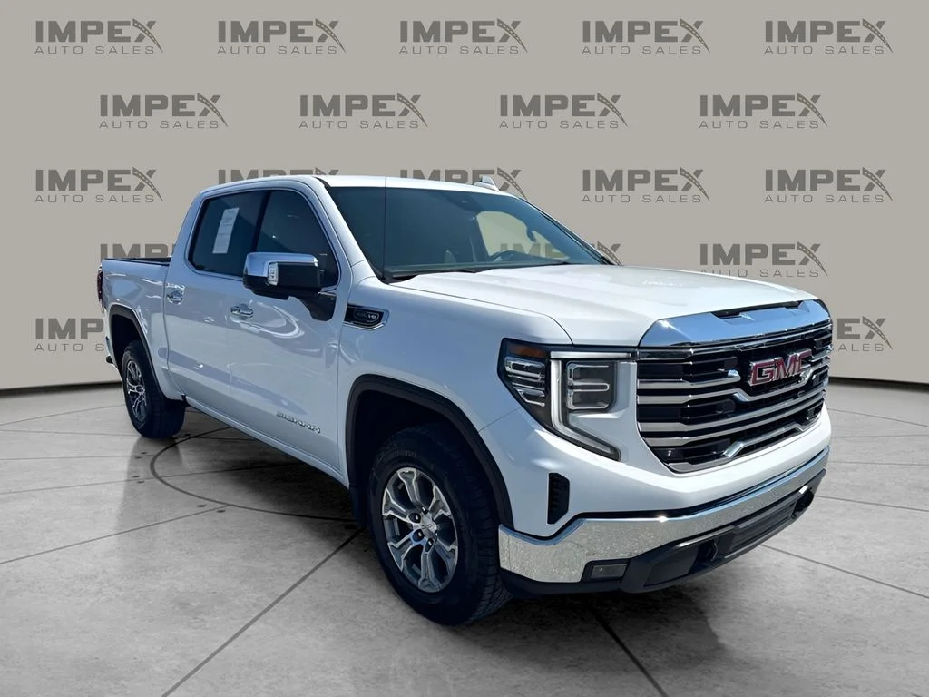 Used 2025 White GMC SLT image 6