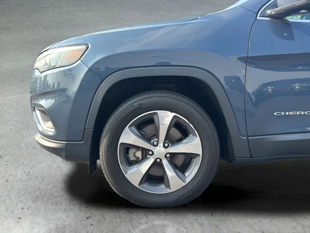 Used 2019 Blue Jeep Limited image 19