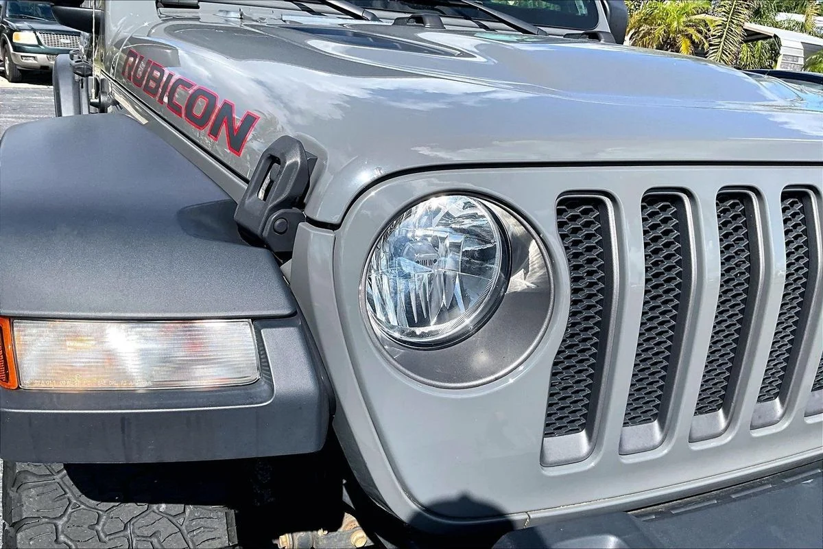 Used 2020  Jeep Rubicon 4x4 image 34
