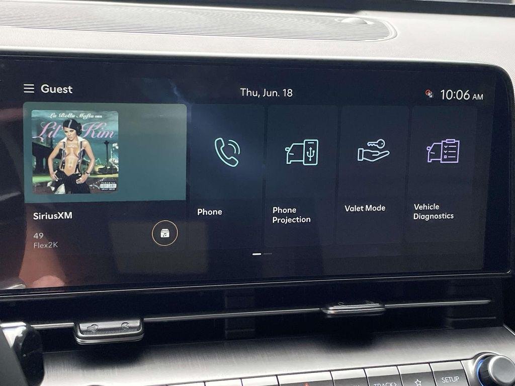 New 2026 White Hyundai SEL Premium AWD image 25