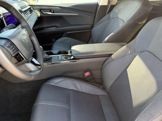Certified Used 2025 WIND CHILL PEARL Toyota XLE image 10