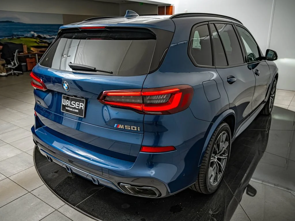 Used 2023 Phytonic Blue Metallic BMW M50i image 16