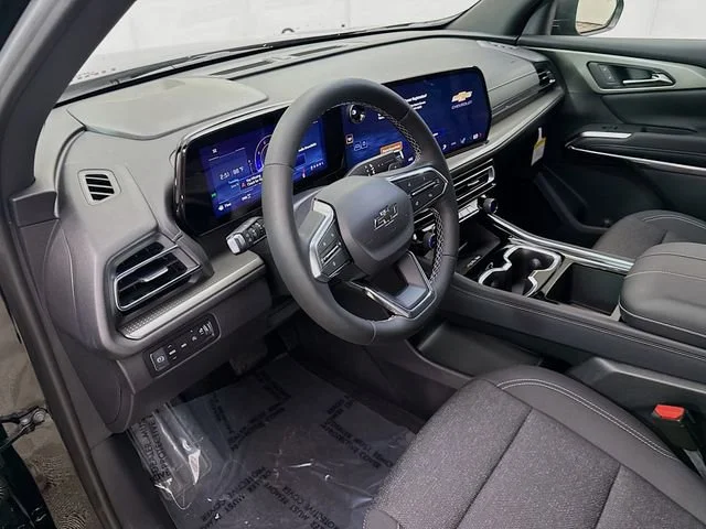 New 2026 Mosaic Black Metallic Chevrolet LT image 11