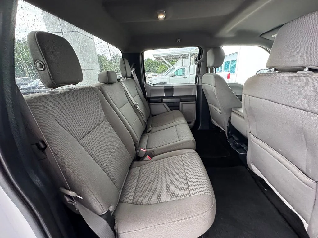 Used 2018 White Ford XLT image 24