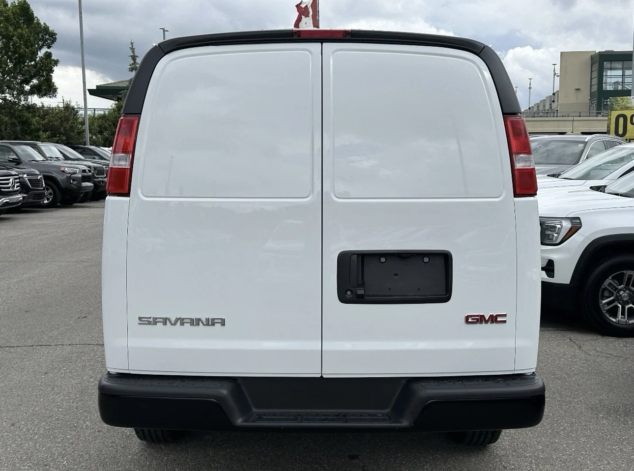 New 2026 Summit White GMC RWD 3500 155 image 5