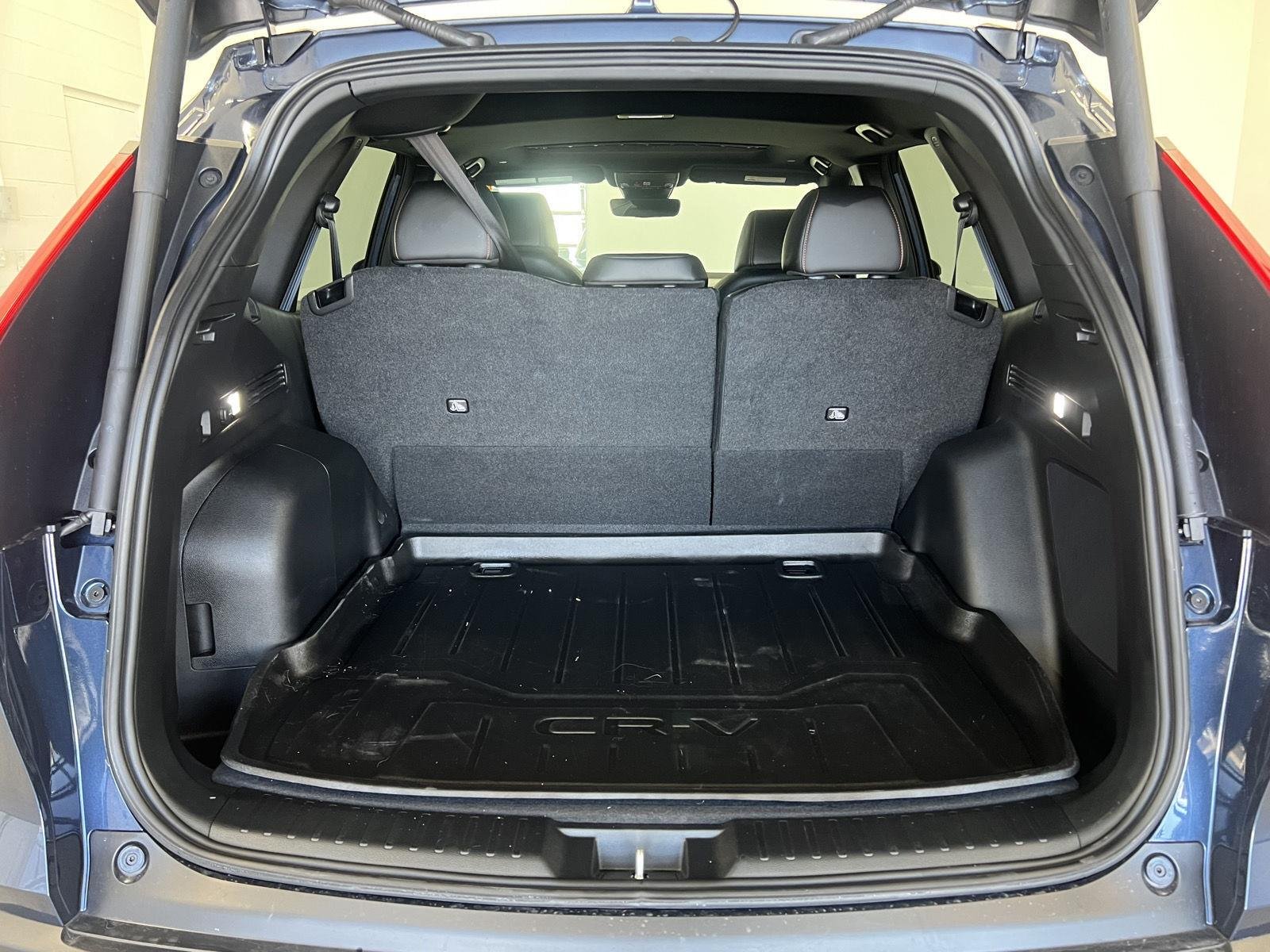 2026 Honda CR-V Sport Touring - Photo 7