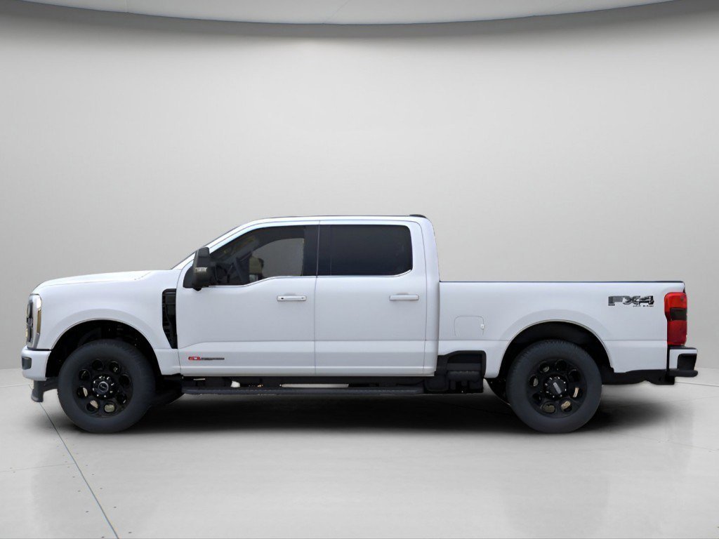 New 2026 Star White Metallic Tri-Coat Ford LARIAT image 3