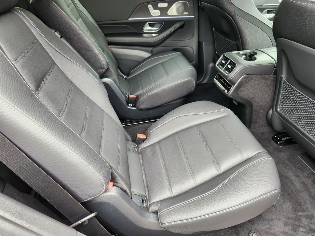 New 2026 MANUFAKTUR Alpine Grey Mercedes-Benz GLS450 4MATIC® image 18