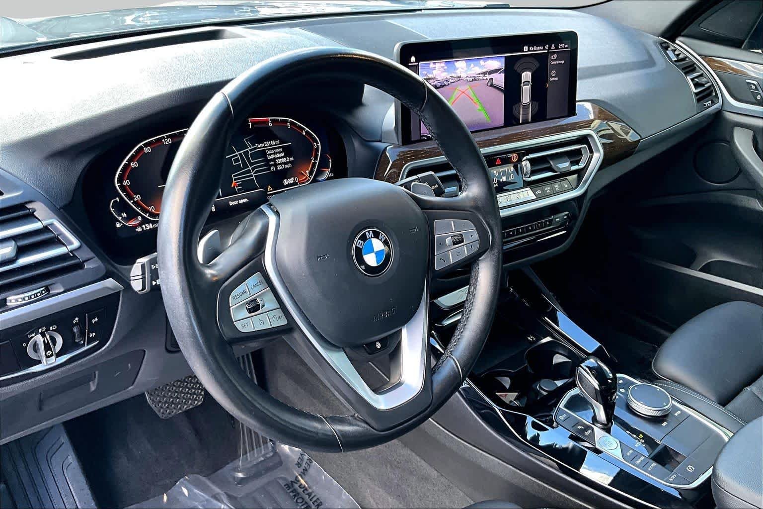 Used 2024 Skyscraper Grey Metallic BMW sDrive30i image 17