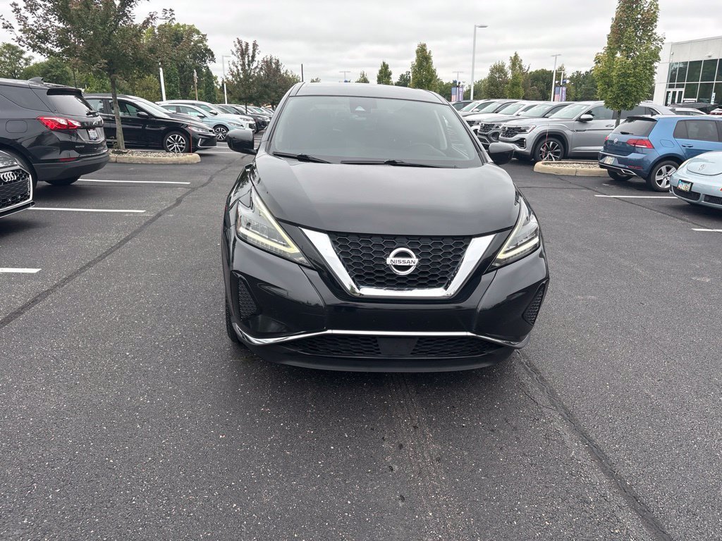 Used 2022 Black Nissan S image 13
