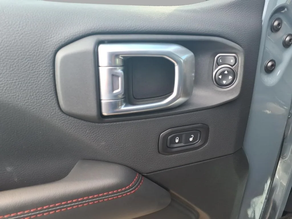 New 2026 Anvil Clearcoat Jeep Rubicon X image 9