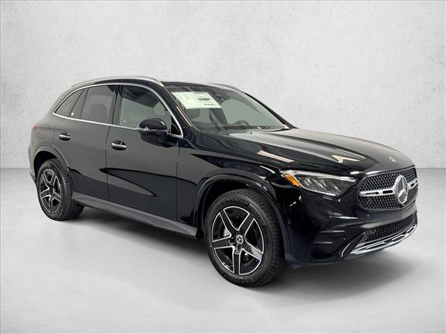 New 2026 Black Mercedes-Benz GLC 300 image 33