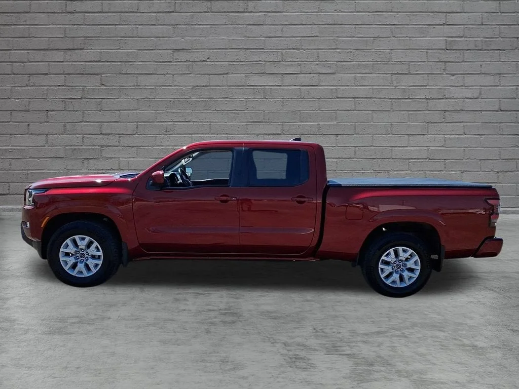 Used 2023 Red Nissan Crew Cab Long Bed SV 4x4 image 36